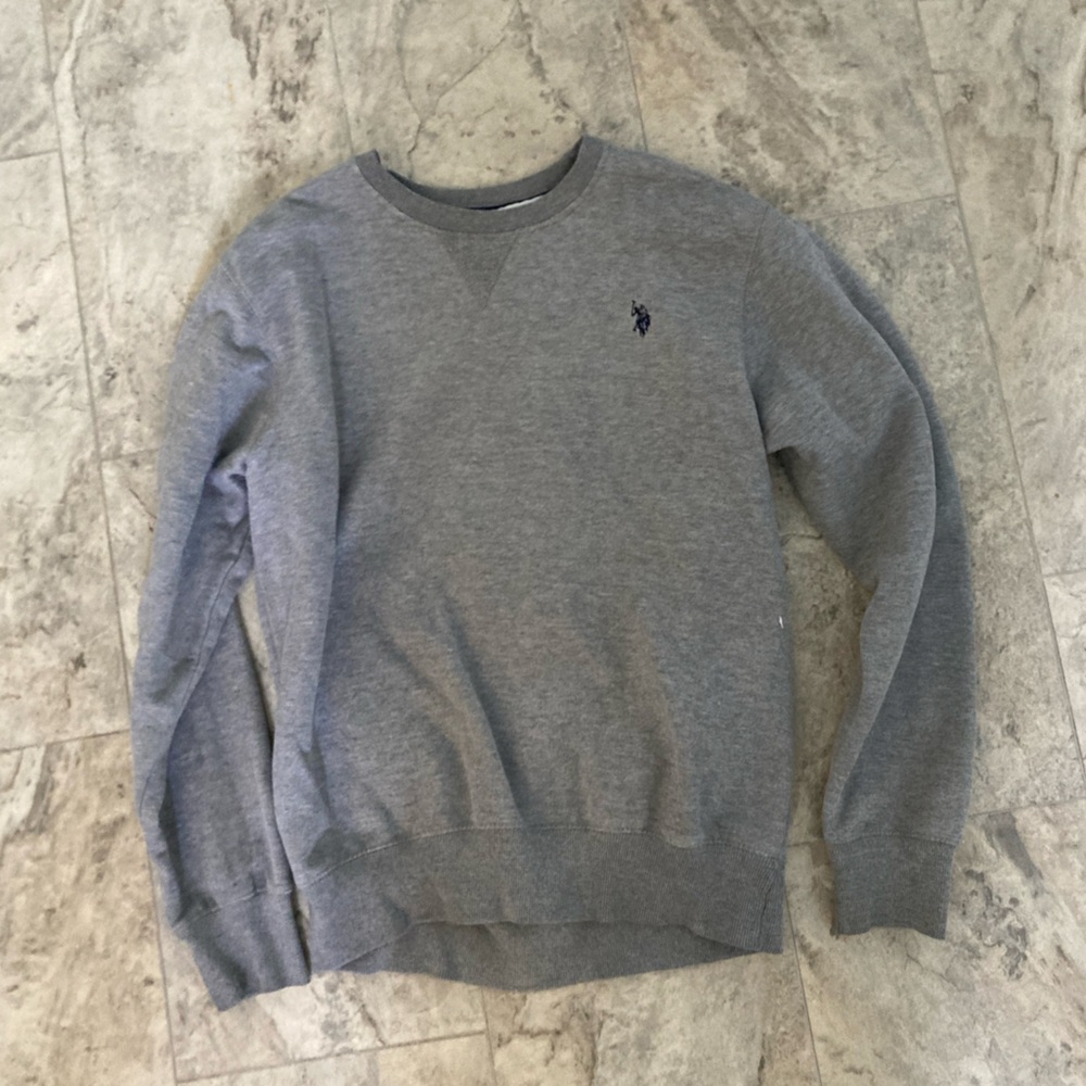Sweatshirt Bundle - Picture 4 of 6